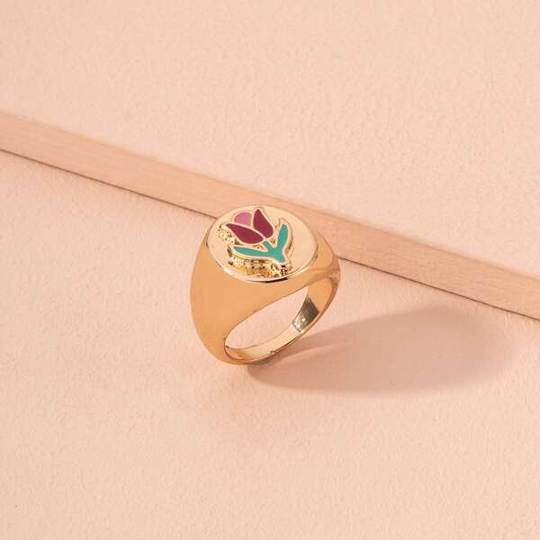 

Floral Design Ring, Gold