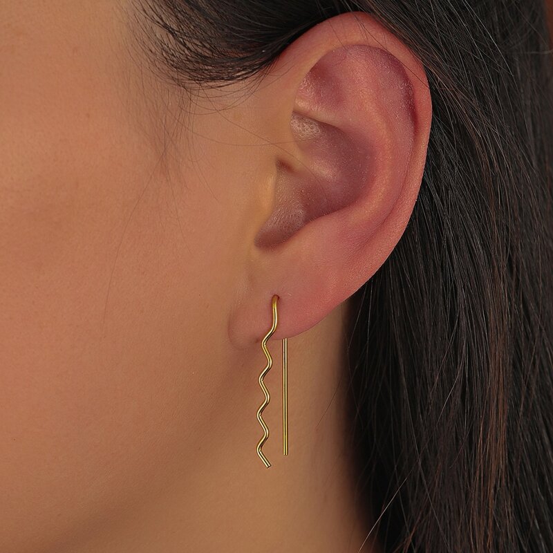

Simple Wave Design Earrings, Gold