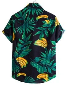 Manfinity Men Tropical Print Button Front Shirt