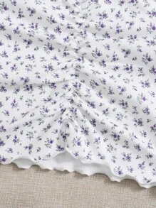 SHEIN Qutie 小碎花抽褶細節T恤