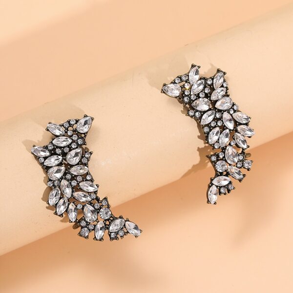 

Rhinestone Decor Stud Earrings, Gun black