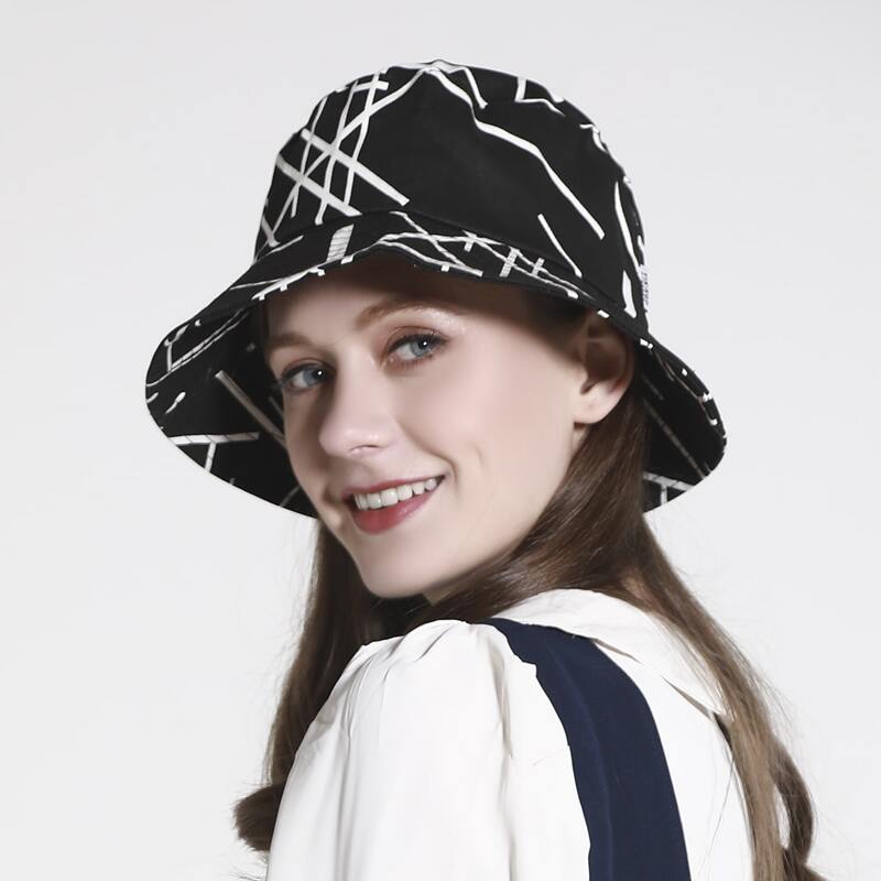 

Line Pattern Bucket Hat, Black