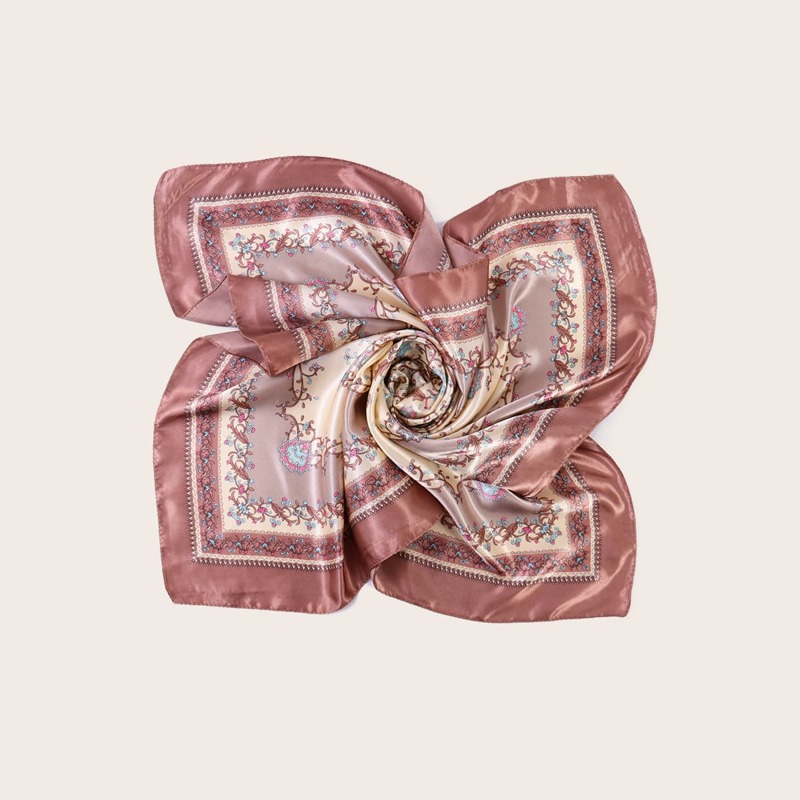 

Floral Pattern Bandana, Multicolor