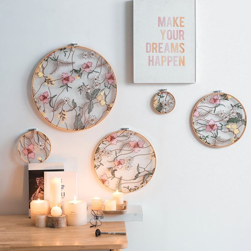 

4pcs Flower Embroidery Wall Hanging, Multicolor
