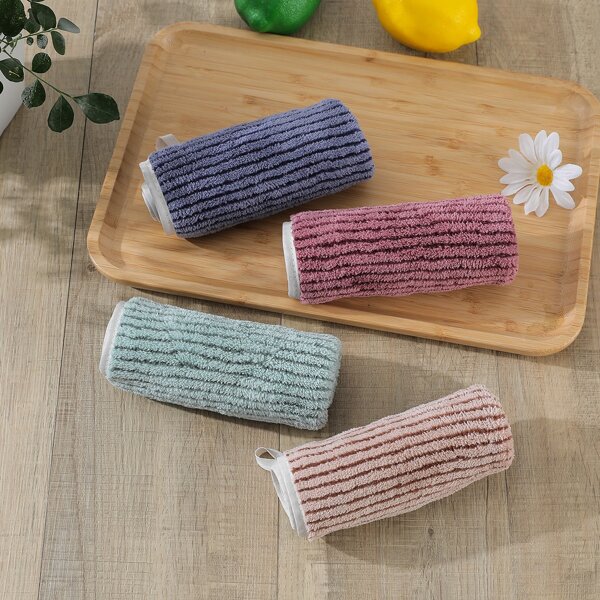 

2pcs Random Hand Towel, Multicolor