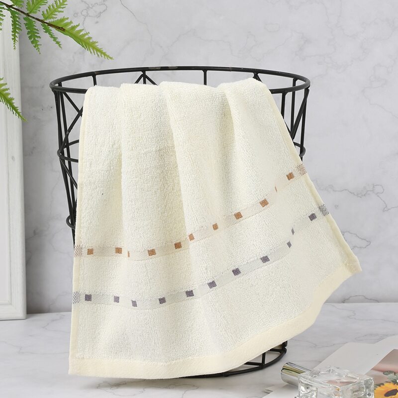 

Plaid Pattern Face Towel, Beige