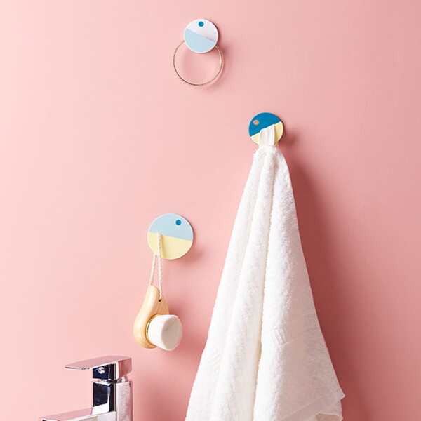 

2pcs Two Tone Random Wall Hook, Multicolor