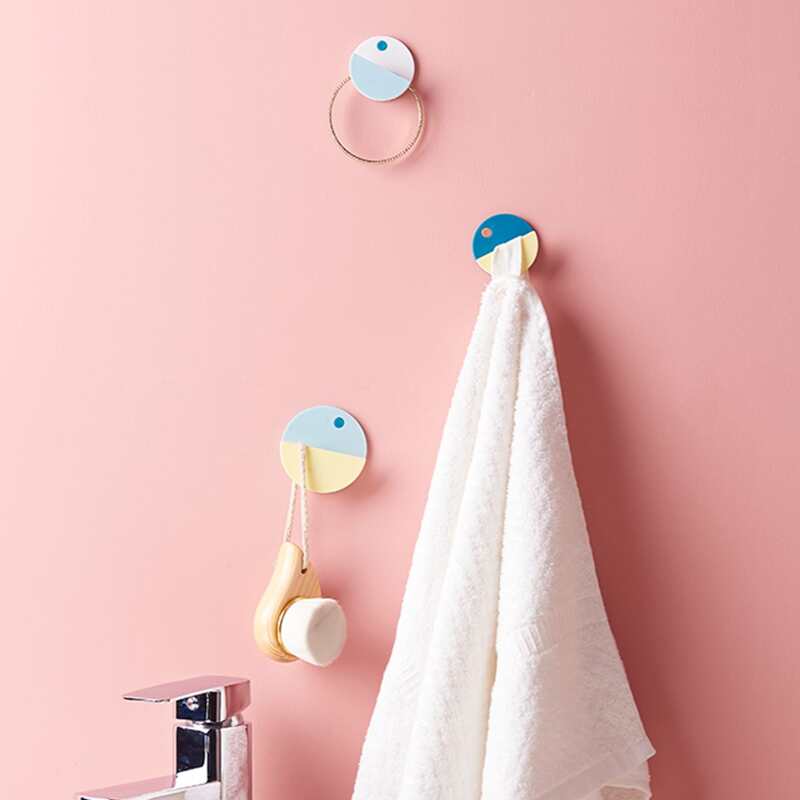 

2pcs Two Tone Random Wall Hook, Multicolor