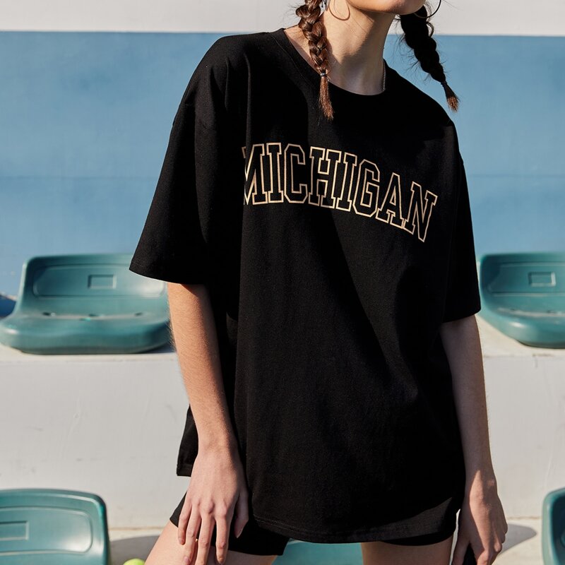 

Letter Graphic Oversized Tee, Black