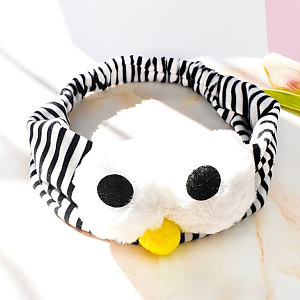 

1pc Eye Detail Striped Bath Headband, White