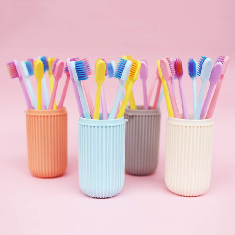

8pcs Random Color Toothbrush Set, Multicolor