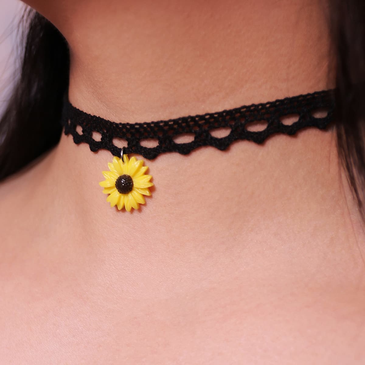 

Sunflower Lace Choker, Black