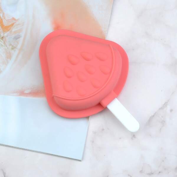 

1pc Strawberry Popsicle Mold, Pink