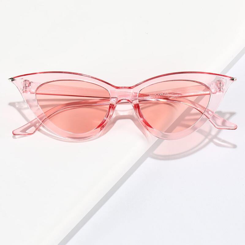 

Cat Eye Sunglasses