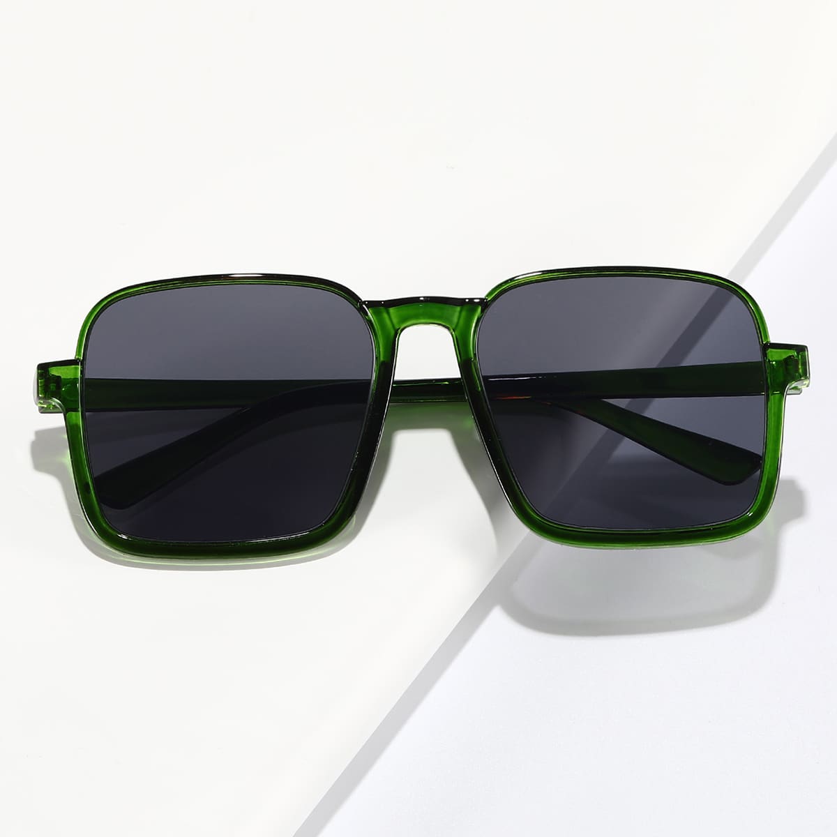 

Square Frame Sunglasses