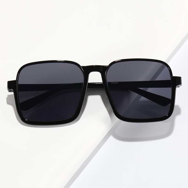 

Square Frame Sunglasses