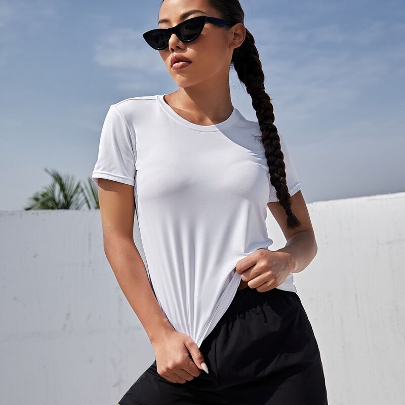 

Round Neck Tee & Shorts Sports Set, Black and white