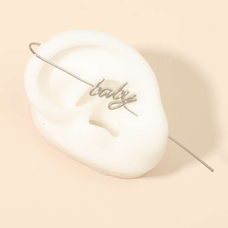 

Letter Thread Ear Pin, Silver