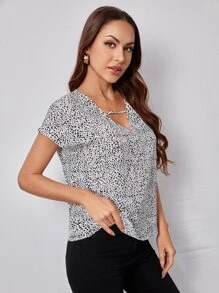 SHEIN Clasi 鏤空V領斑點上衣 - 黑與白 - 查看 5