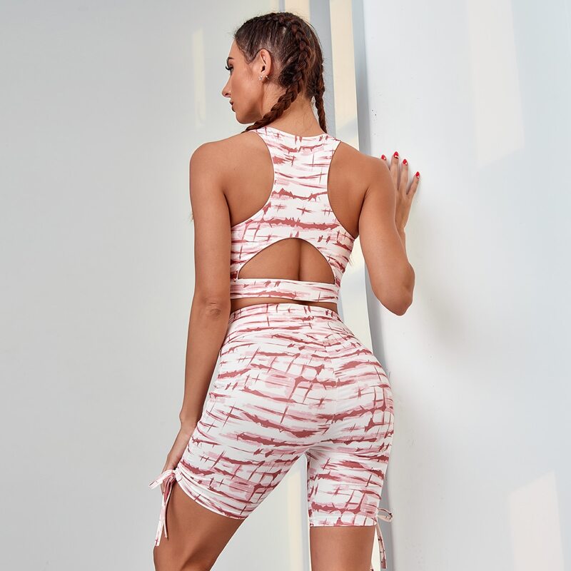 

Allover Print Cut Out Sports Bra & Biker Shorts, Multicolor