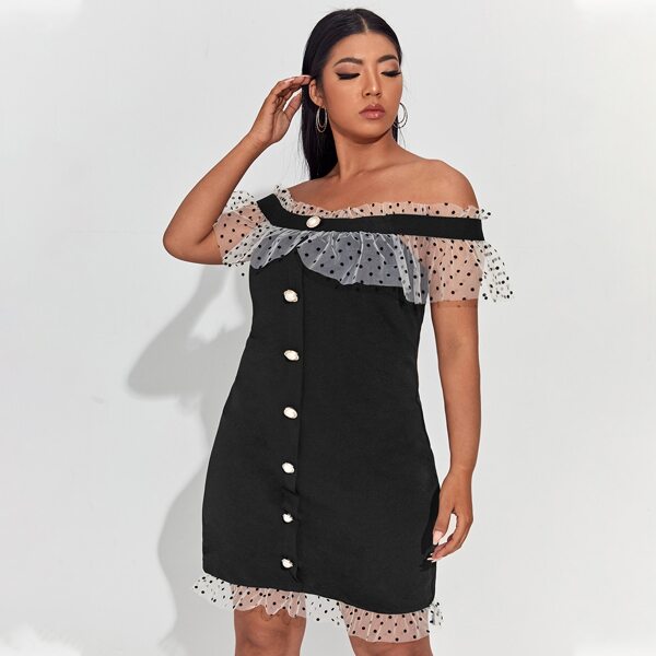 

Plus Contrast Dobby Mesh Fitted Dress, Black