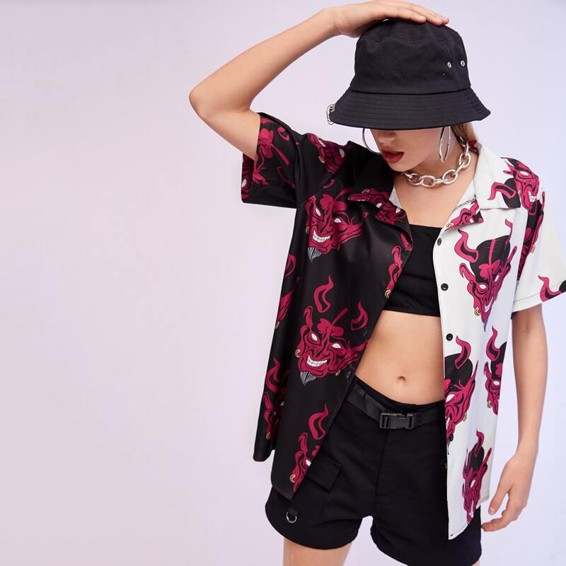 

Ghost Head Boyfriend Shirt, Multicolor