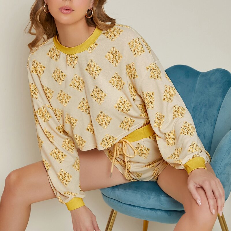 

Geo Print Drop Shoulder Cropped Tee, Yellow
