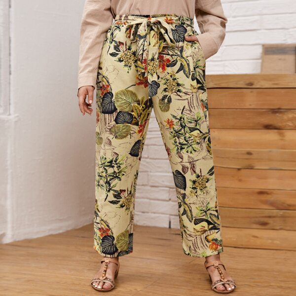 

Plus Self Belted Floral Pants, Multicolor