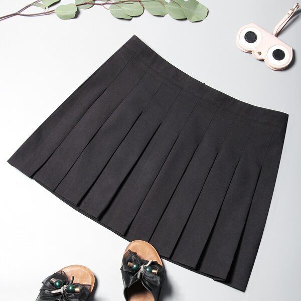 

Plus Zip Back Pleated Skirt, Black