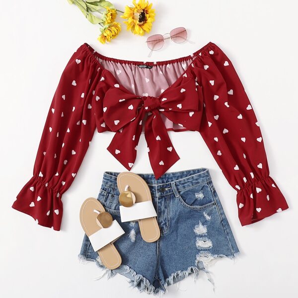 

Plus Heart Print Bow Front Crop Top, Burgundy