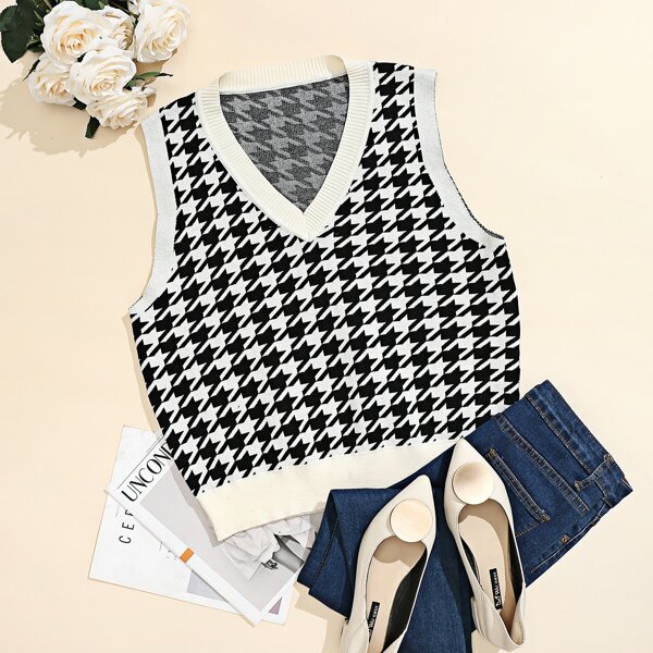 

V-neck Houndstooth Pattern Sweater Vest, Black and white