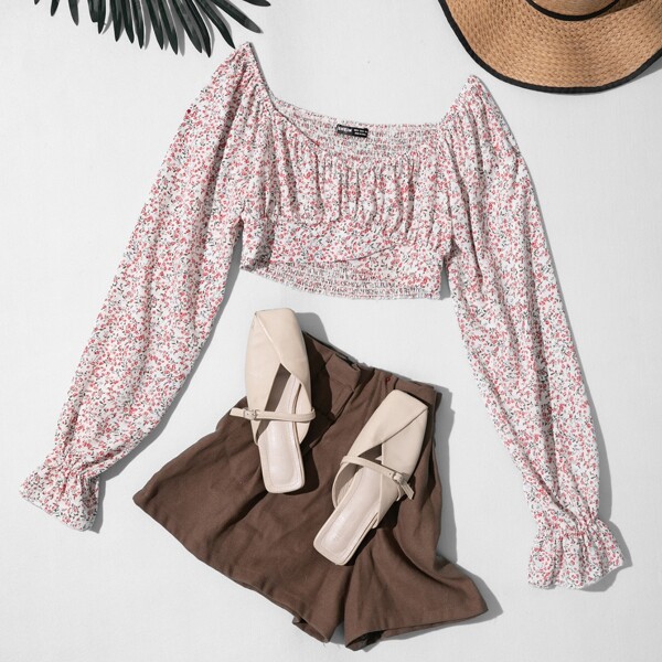 

Ditsy Floral Shirred Flounce Sleeve Top, Mocha brown