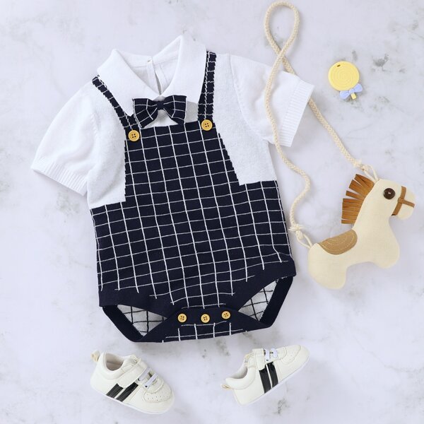 

Baby Unisex Plaid Bow Front Knit Bodysuit, Blue and white