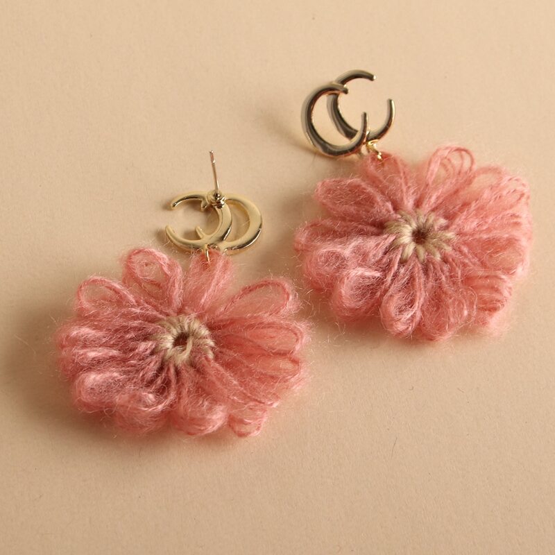 

1pair Knit Floral Drop Earrings, Pink