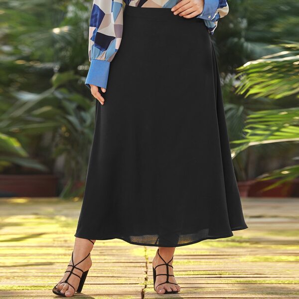 

Plus Solid Longline Skirt, Black