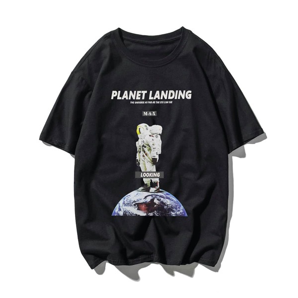 

Men Astronaut And Slogan Graphic Tee, Black