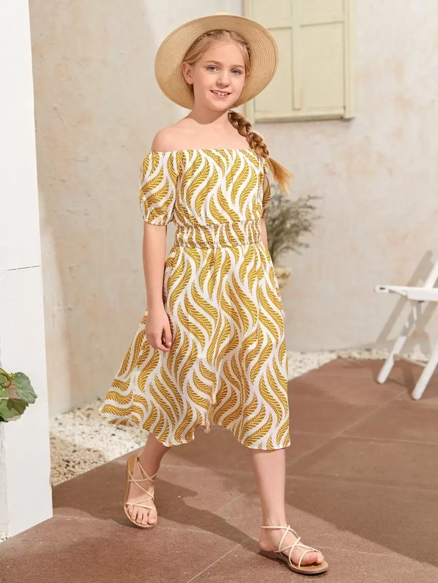 SHEIN Girls Off Shoulder Shirred Hem Leaf Print Top & Skirt Set - Multicolor - View 1