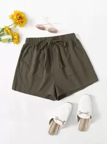 SHEIN 結飾腰前口袋短褲 - 軍綠色 - 查看 1