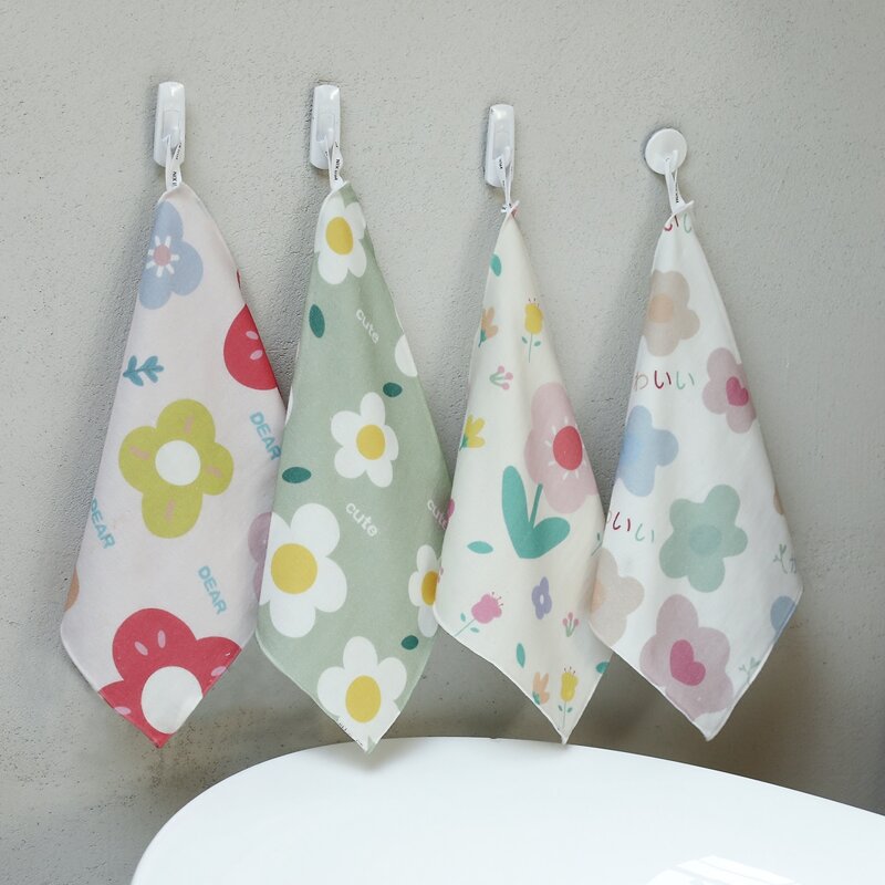 

1pc Flower Print Random Towel, Multicolor