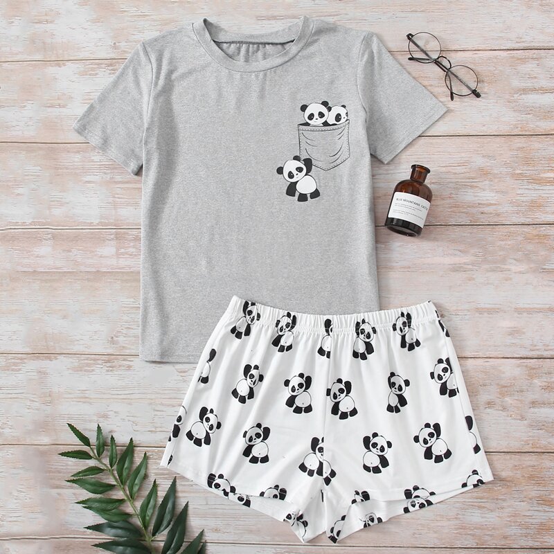 

Cartoon Graphic Tee & Shorts Pajama Set, Multicolor