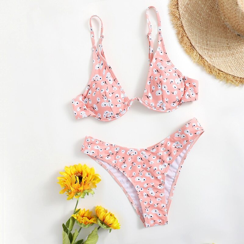 

Ditsy Floral High Cut Bikini Swimsuit, Pink