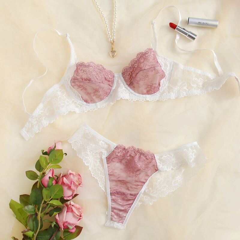 

Two Tone Lace Underwire Lingerie Set, Multicolor