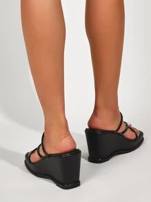 Toe Loop Cross Strap Wedge Sandals - Black - View 3