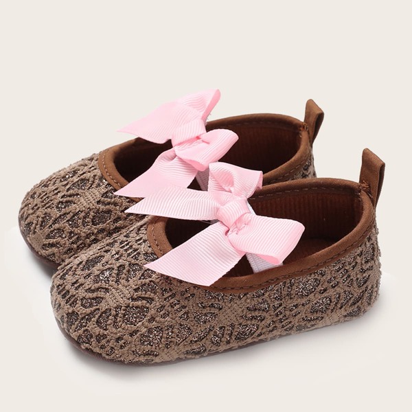 

Baby Girl Bow Decor Crochet Lace Flats, Brown