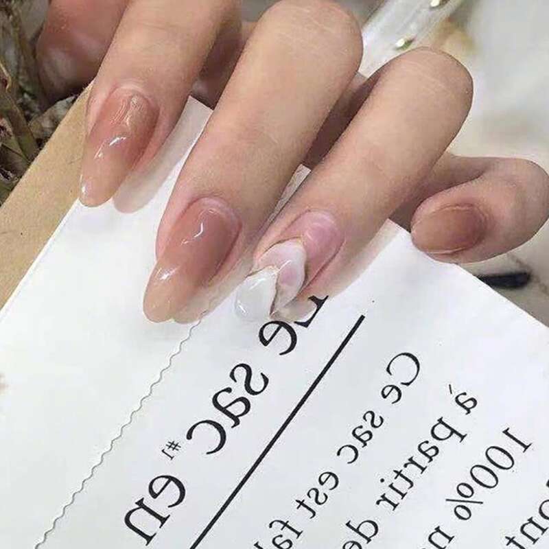 

24pcs Hill Design Fake Nail, Brown