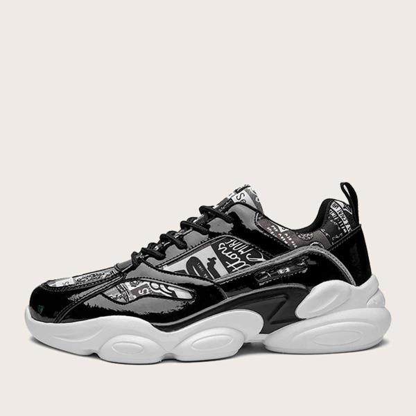 

Men Lace-up Front Graphic Sneakers, Black