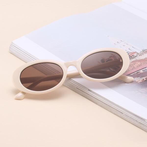 

Oval Frame Sunglasses