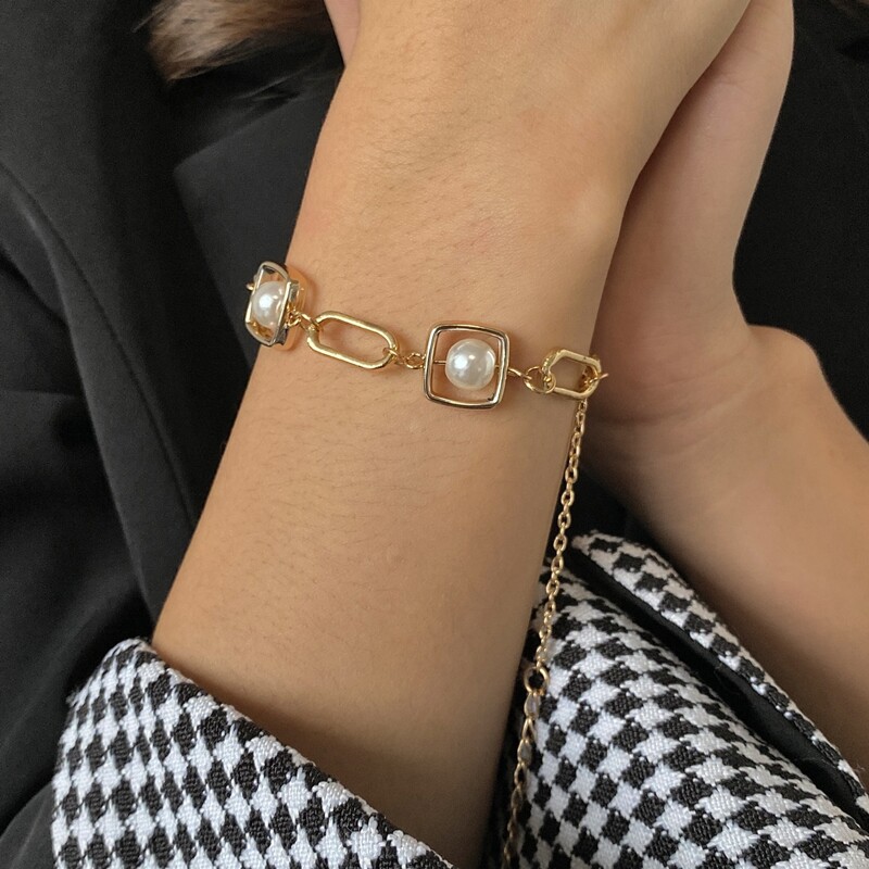 

Faux Pearl Geo Bracelet, Gold