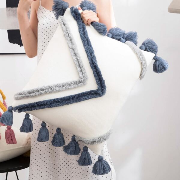 

Tufting Tassel Knitted Cushion Cover Without Filler, Multicolor