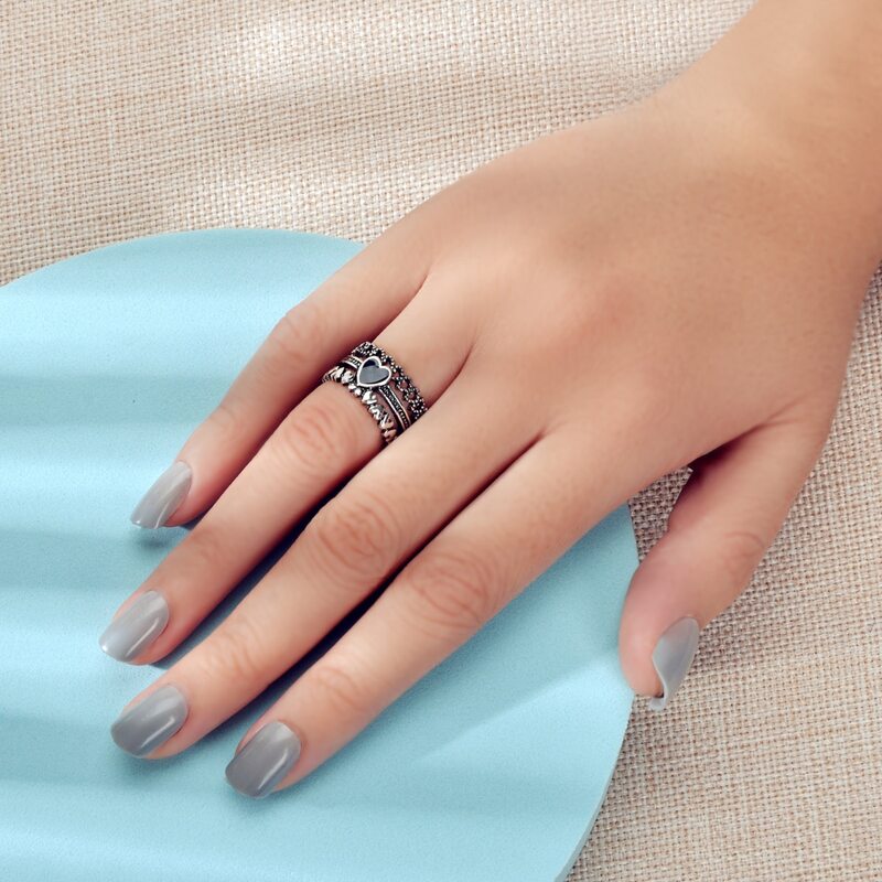 

Heart Decor Ring, Silver